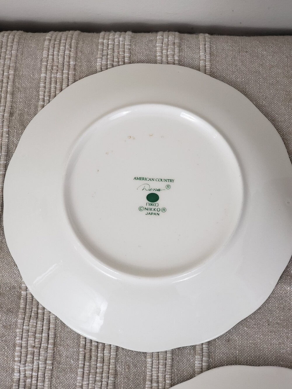 Nikko Forget-Me-Not Vintage Scalloped Bread & Butter Plates - 2 Plates - Picture 5 of 7
